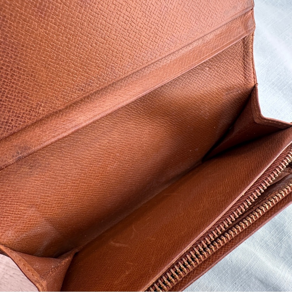 AUTHENTIC LOUIS VUITTON Monogram Porte-Monnaie Billets Tresor Wallet. - Picture 4 of 9